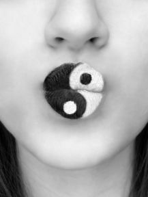 yin yang lips